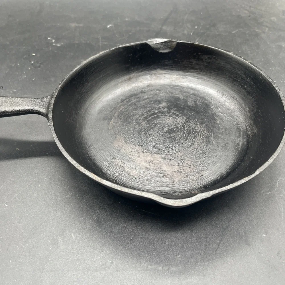 Vintage 8 Inch Cast Iron Skillet Smooth Bottom Made In Korea Number 4